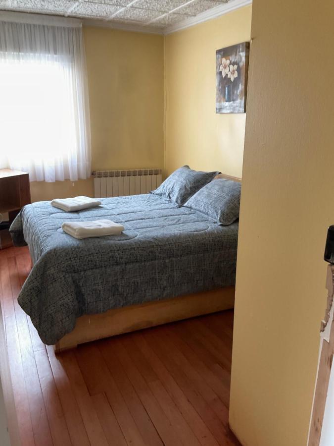 Hostal Balmaceda Punta Arenas Exterior foto